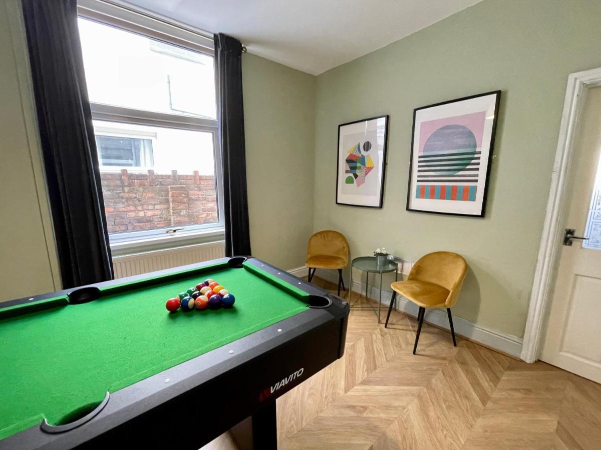 Edwardian City Centre House For Big Groups, Offroad Parking & Hot Tub! 卡迪夫 外观 照片